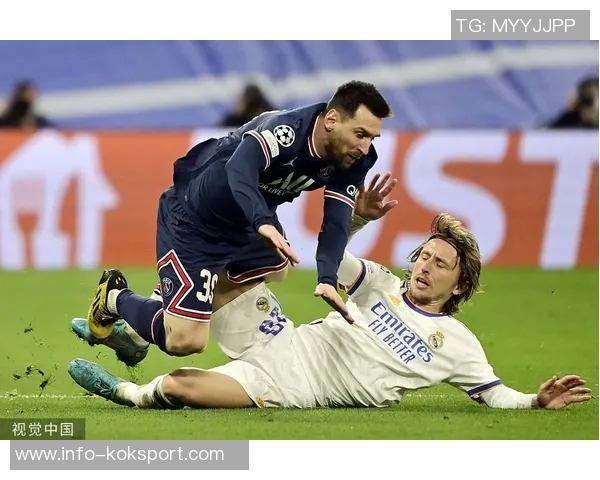 卡拉泽谈米兰重返欧冠责任感并赞赏普利西奇与魔笛表现