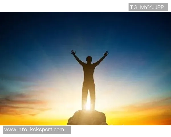 李璇寄语决赛小伙子们希望铭刻心中成为勇气源泉勇往直前